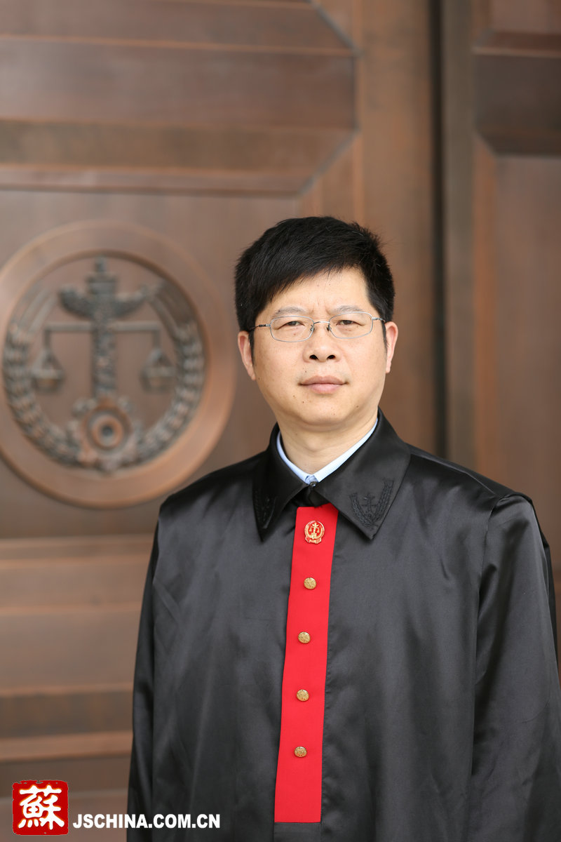 最美法治人物张福荣:调解能手 春风化雨调案件