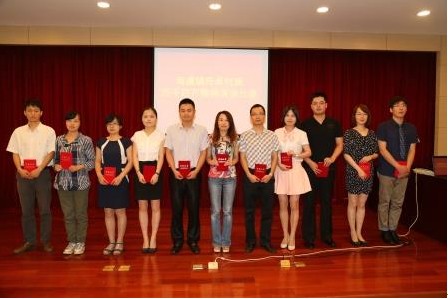 为进一步强化精神文明建设,形成良好镇风党风,常熟市海虞镇以传承