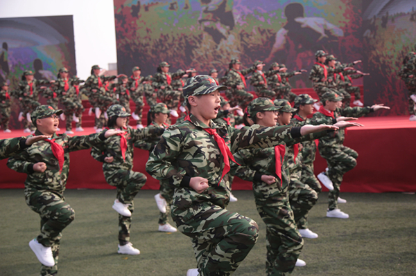 武进区东安实验学校庆祝少年军校成立30