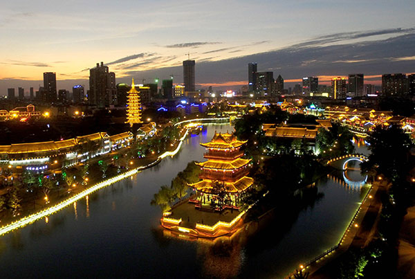 夜景迷人清江浦